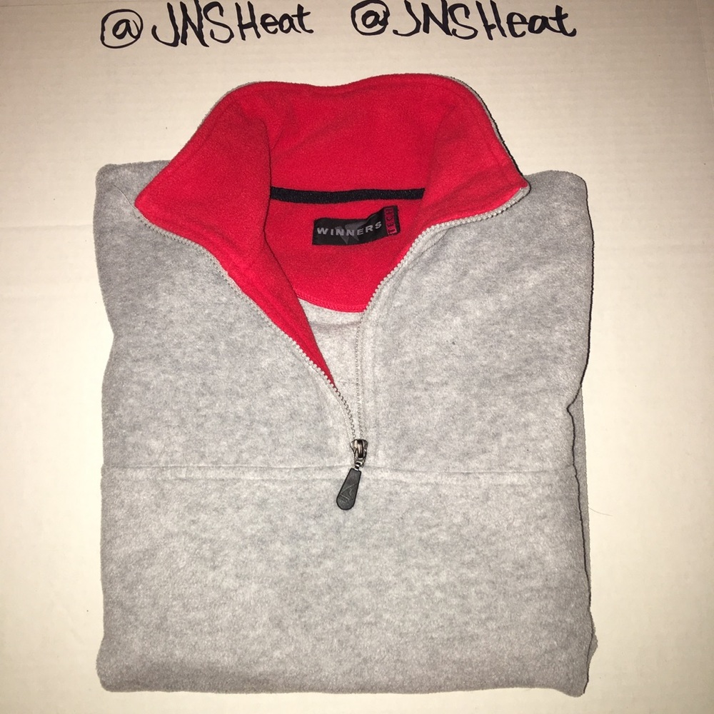 Men’s (or Women’s) sweater